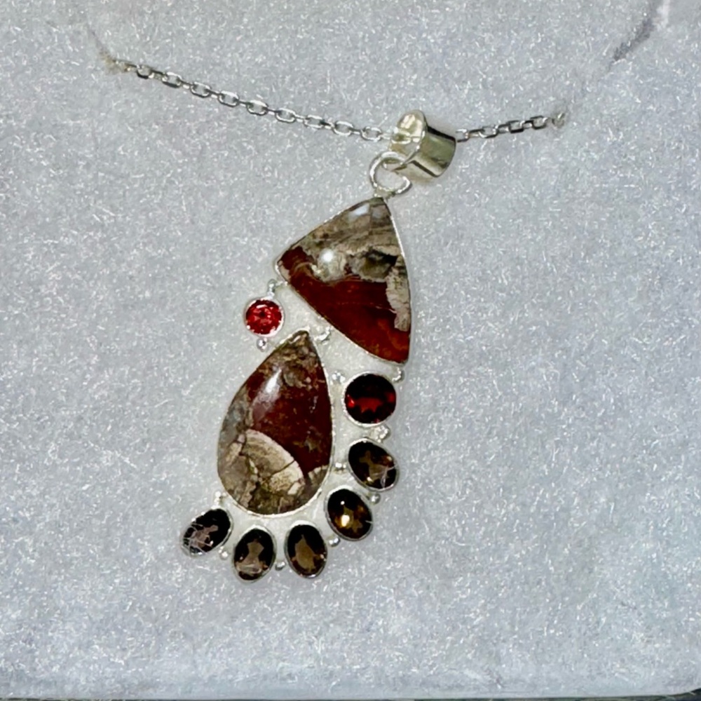 Elegant rare Mushroom Rhyolite and multicolor garnets Necklace